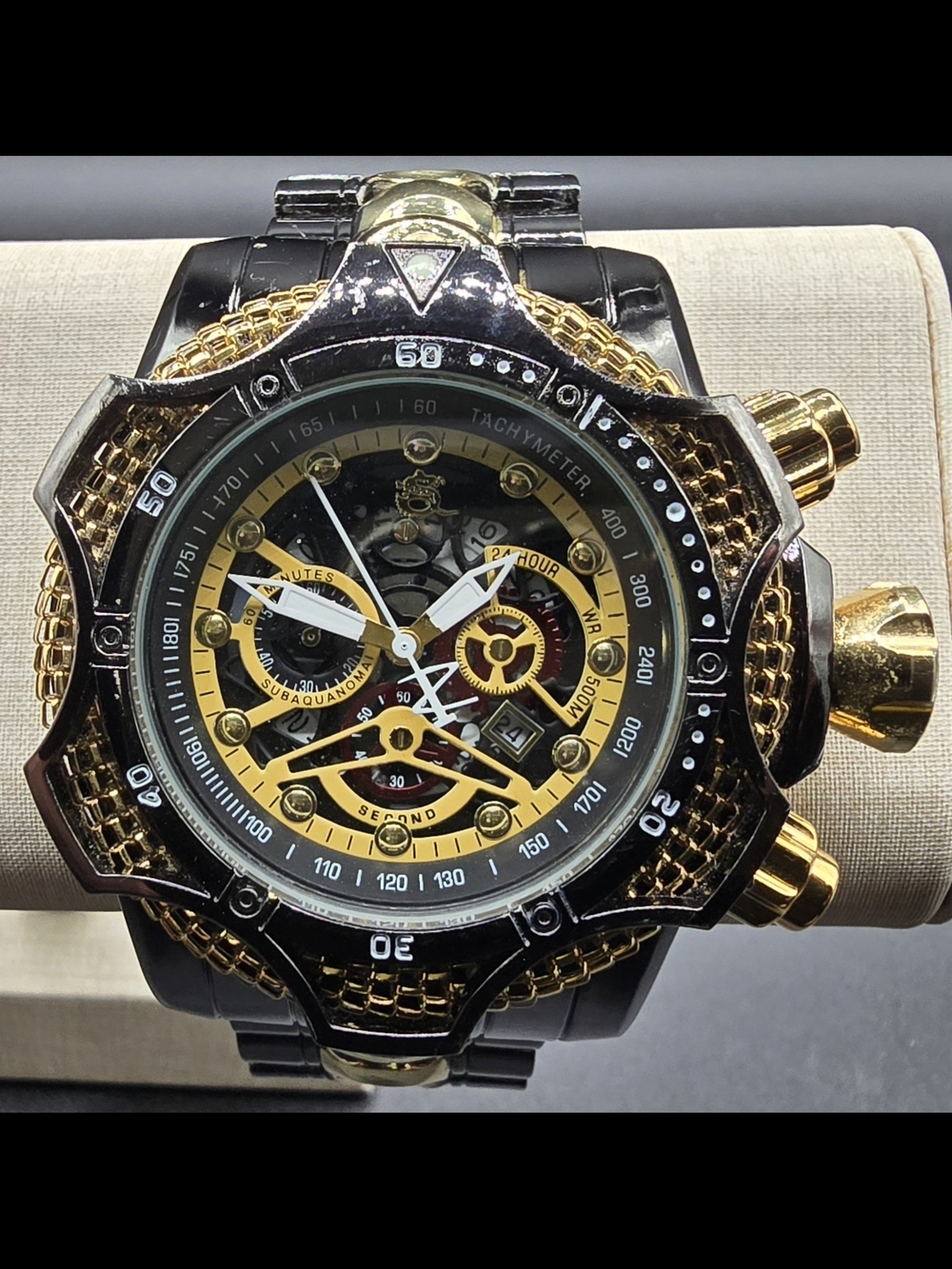 Invicta Reseve Gladiator Watch - Picture 2 of 10